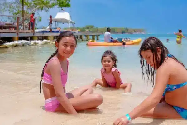 Pasadia Isla Coco Loco - Image 18